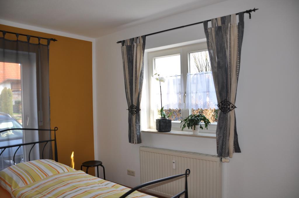 Double Two Lodge Kappel-Grafenhausen Eksteriør billede