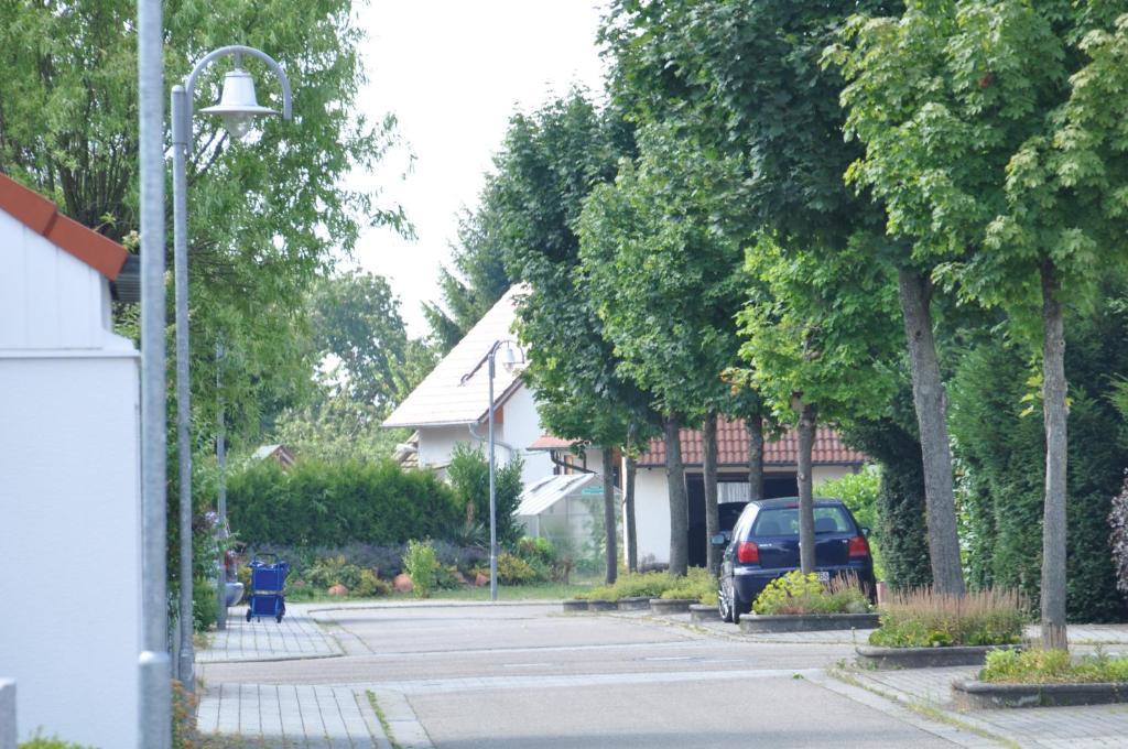 Double Two Lodge Kappel-Grafenhausen Eksteriør billede
